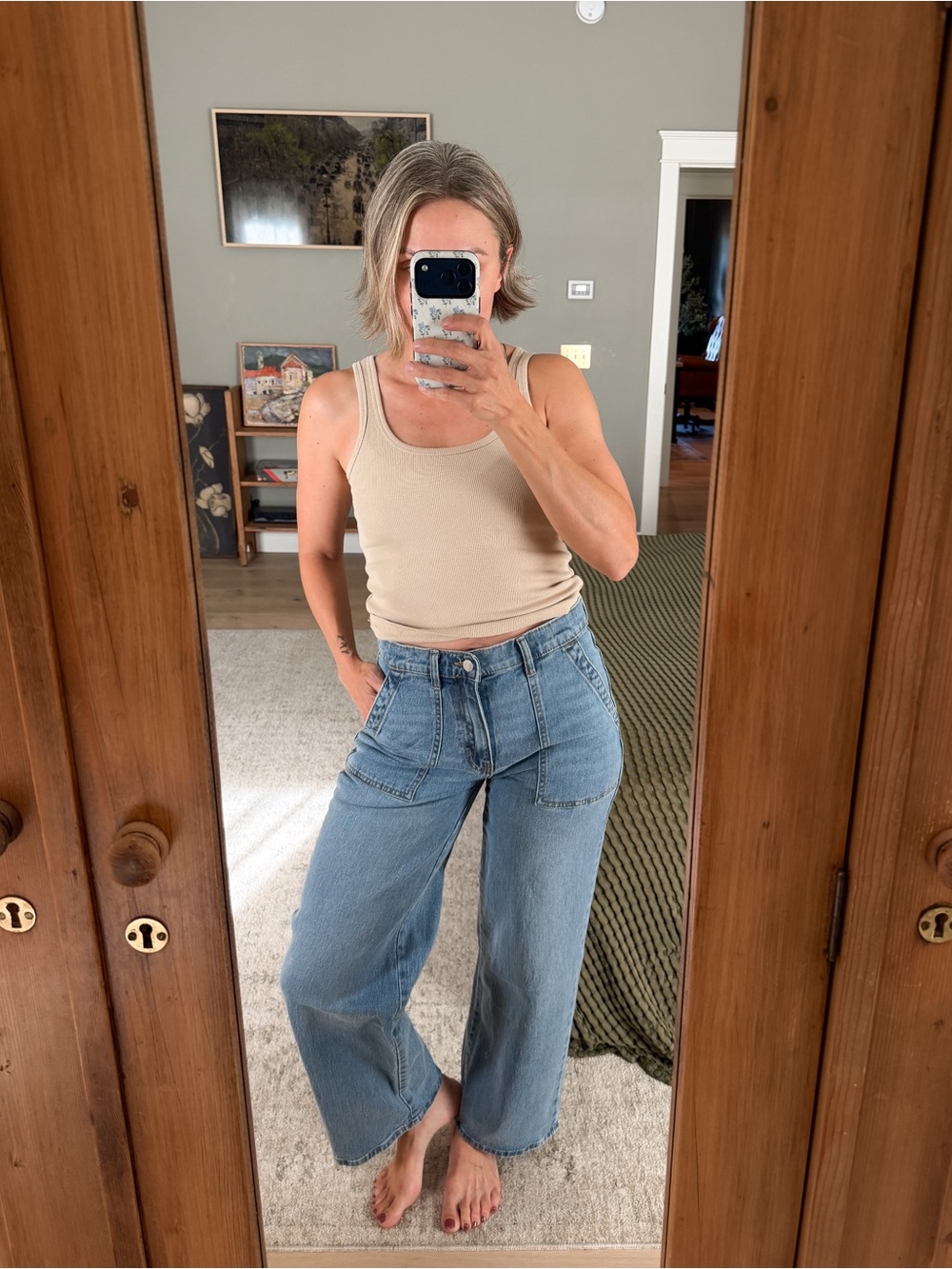 Time and Tru High Rise Wide Leg Utility Jeans Size 6 Light Wash